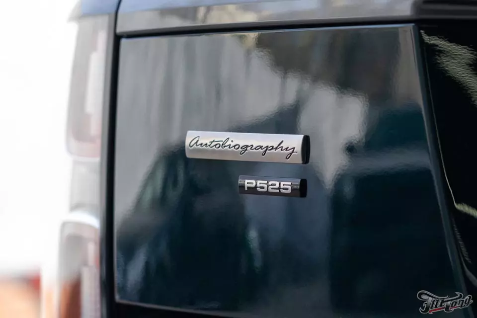 Range Rover Autobiography. Комплексная шумоизоляция салона. Антискрип салона. Оклейка кузова в глянцевый полиуретан!